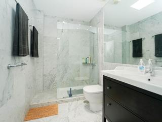 Bathroom : Duplex  for sale in Residencial Tauro,  Tauro, Gran Canaria with sea view : Ref 05736-CA
